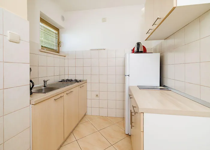 Nur 100 Meter Zur Kristallklaren Adria Appartement *
